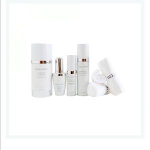 THE ACQUA LUMIERE COLLECTION